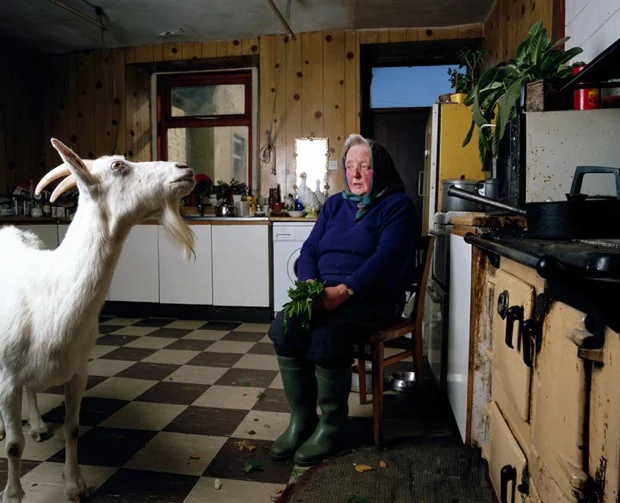 ‘Annie and Snowy’, from the Audio slide installation ‘Tula Fancies’ , Mark Neville, 2008