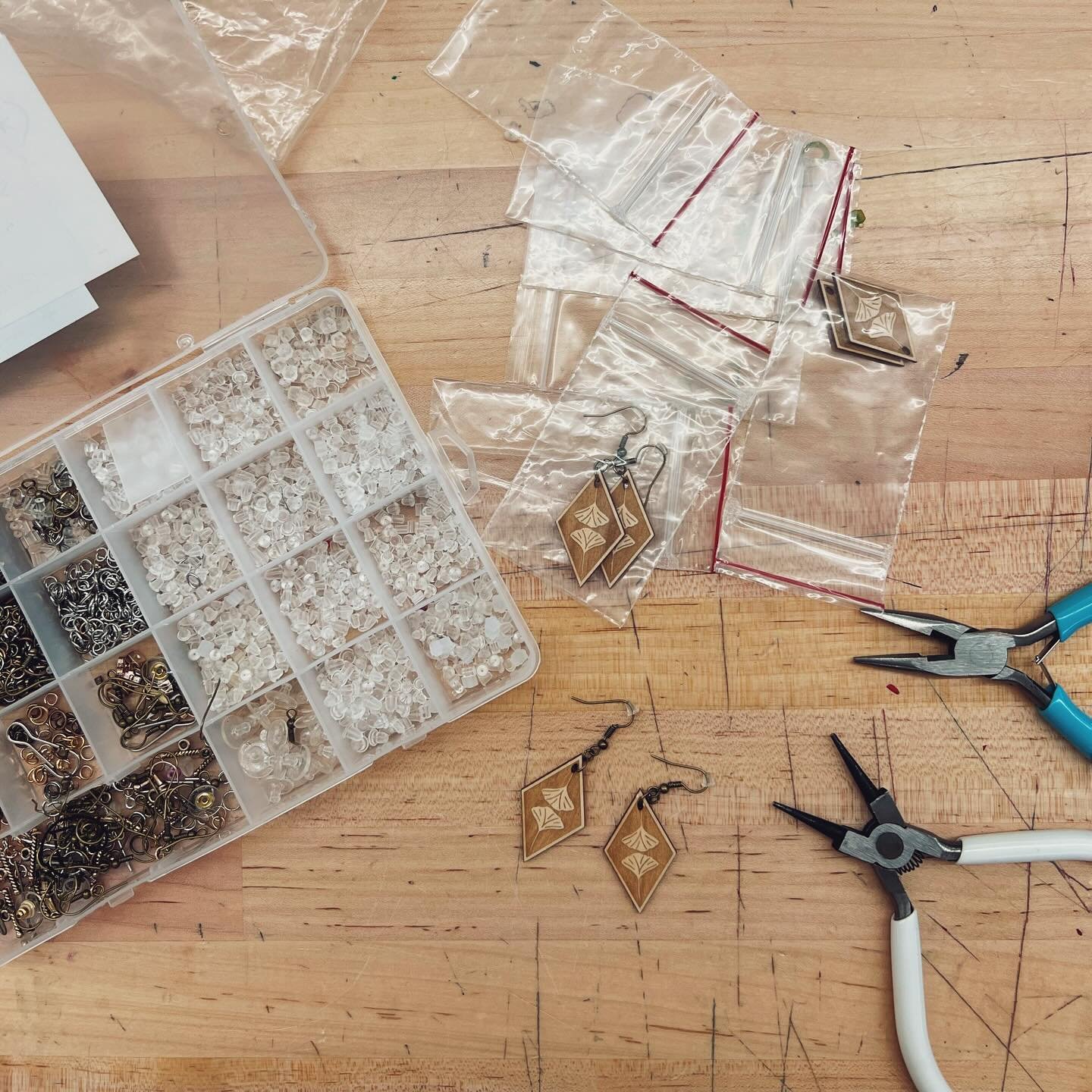 Getting some TRG lab earrings ready to welcome five new student researchers to the lab this summer! @_chris_lohmeier truly gifted us with this incredible design and fabrication process π