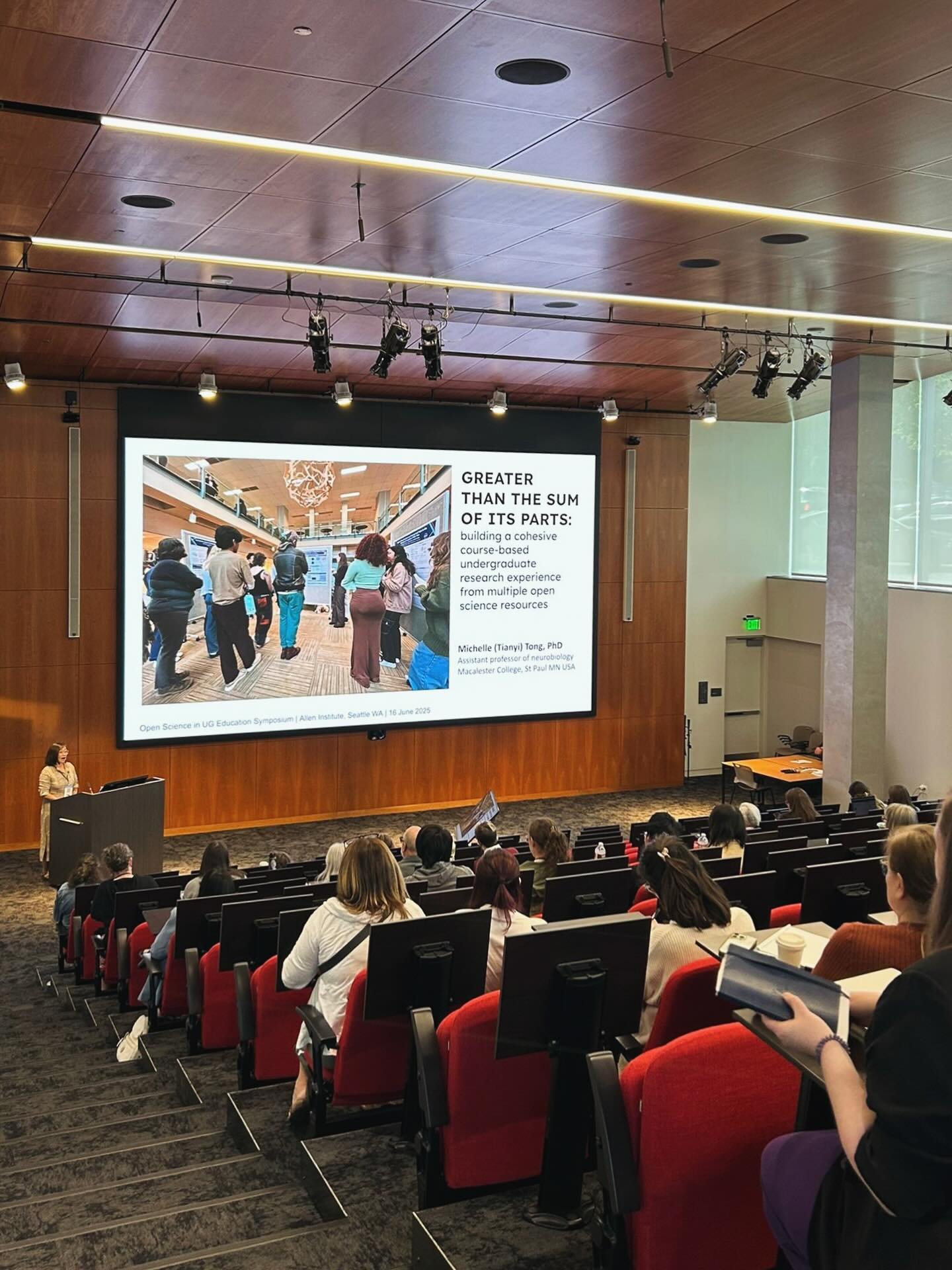 PI Michelle Tong got a chance to share her work on designing inquiry-based lab courses using open educational resources with other educators at the Allen Institute in Seattle last week. Thanks to the Education team for the invitation!