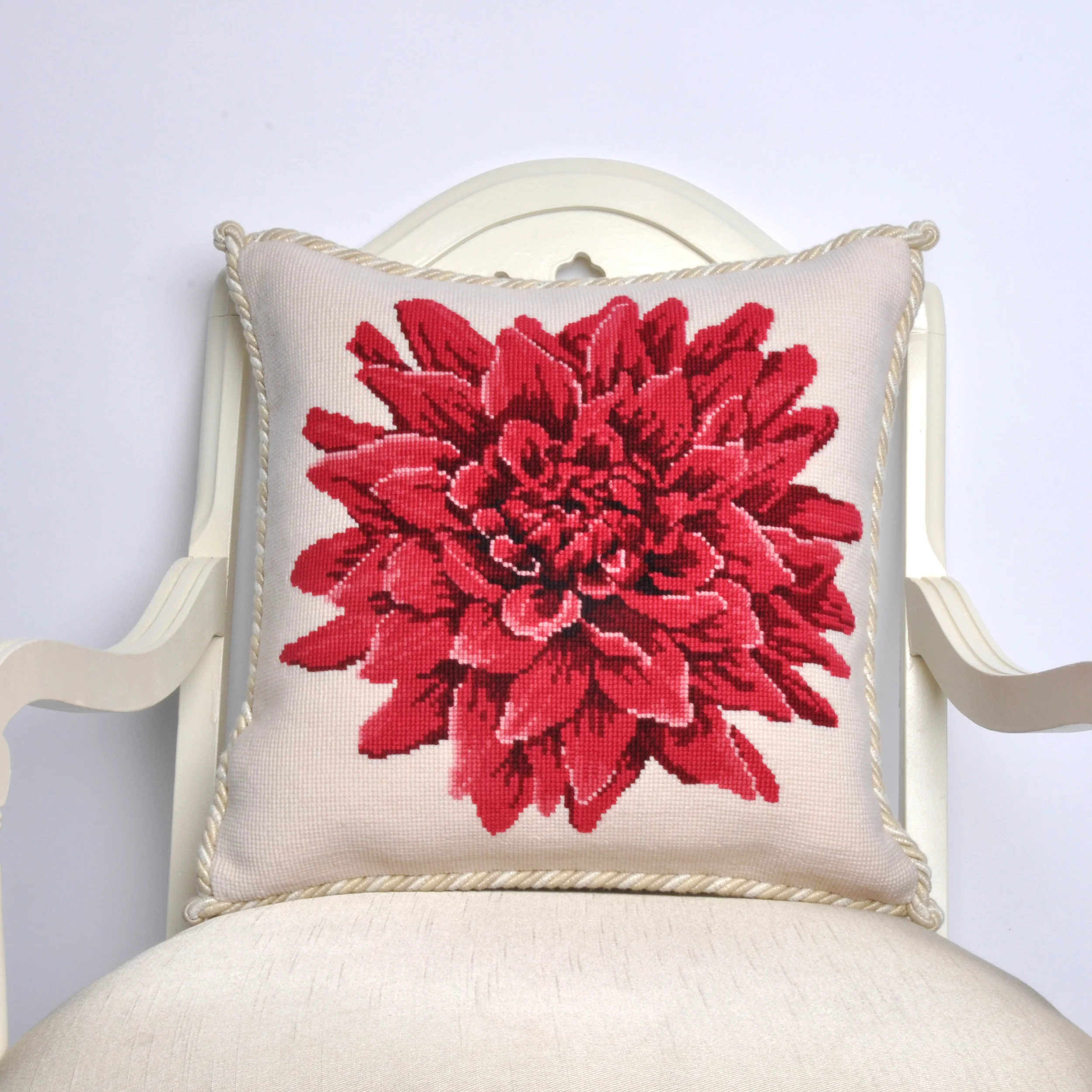 Dahlia.jpg