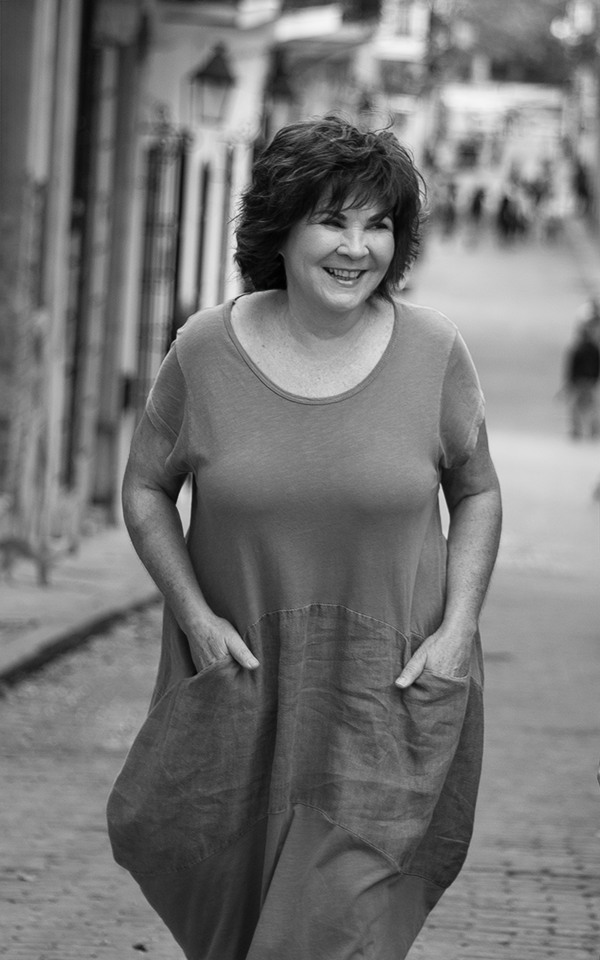 Rosa Naday Garmendia (associate)