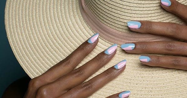 Who doesn’t love cotton candy? A combo of baby pink and baby blue makes this sweet pattern and it’s a must for the summer!