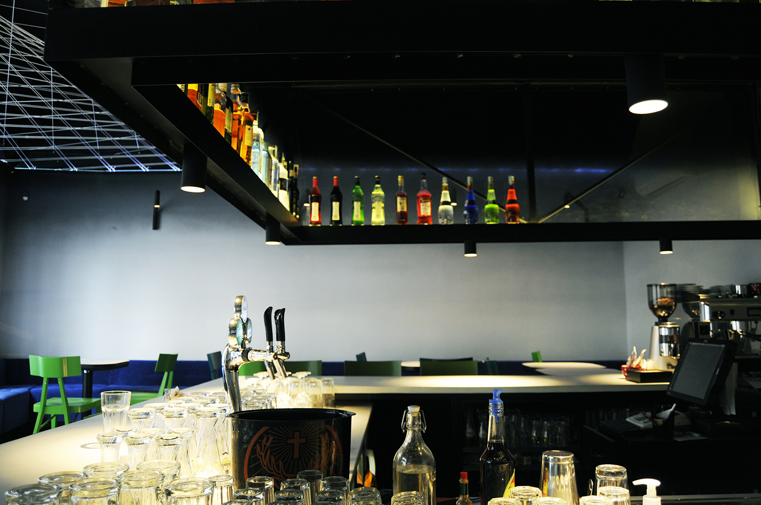 Minusplus - Filo Bar 03.jpg