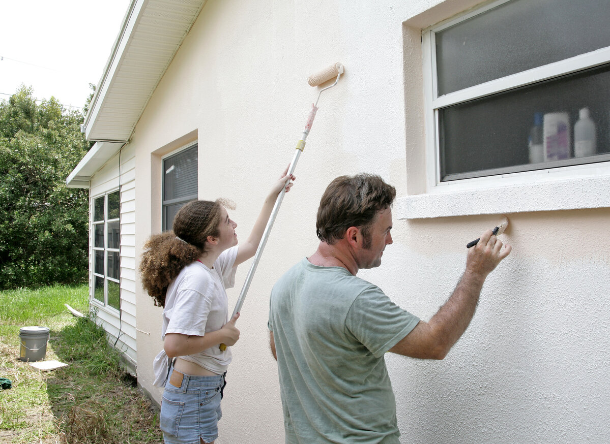 Family-Painting-Project-115906094_1200x875.jpeg