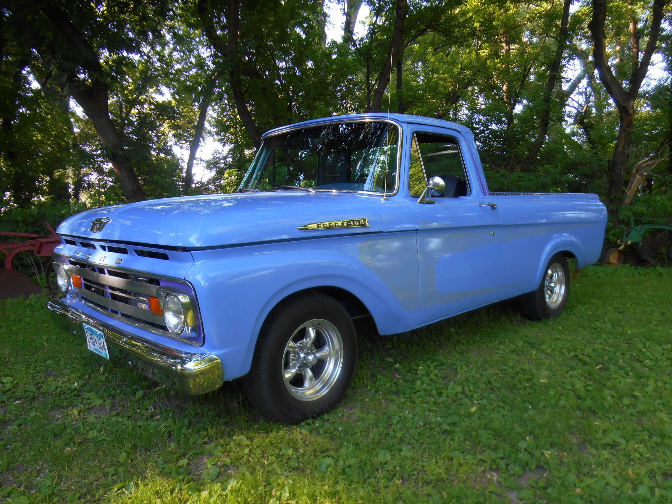 98 chevy 2500 and 62 ford f-100 for sale 015.jpg