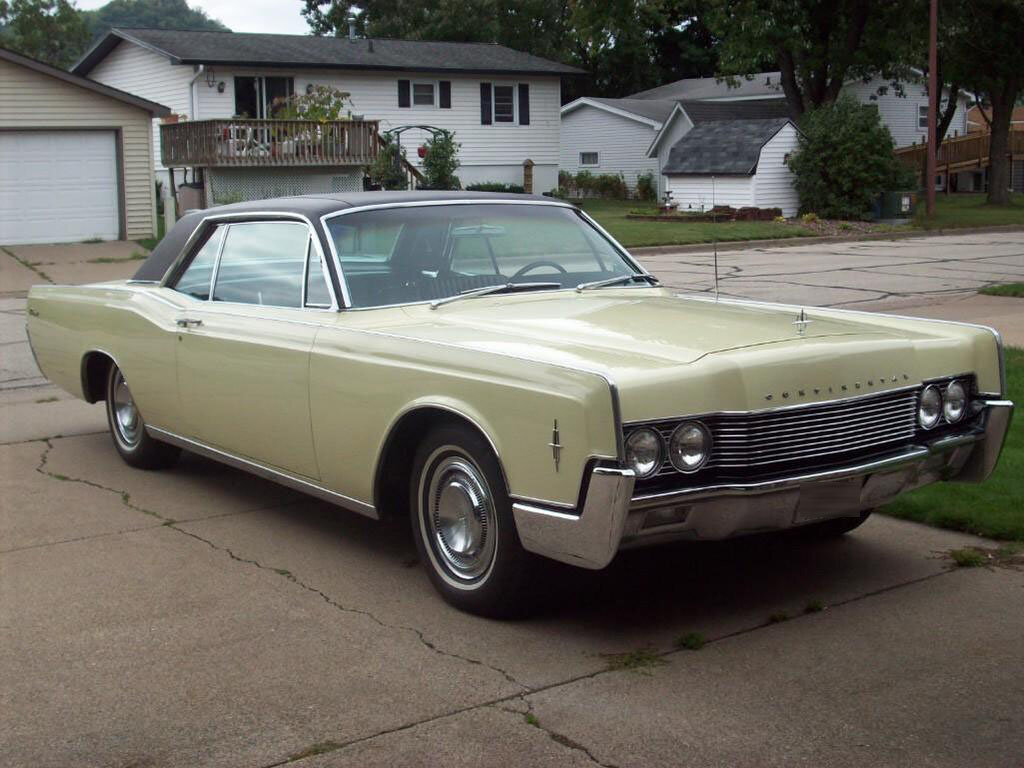 1966LincolnCont1.jpg
