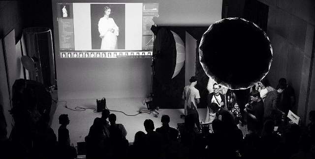 Jingna Zhang Photography Workshop Demo Behind-the-Scenes lighting2.jpg