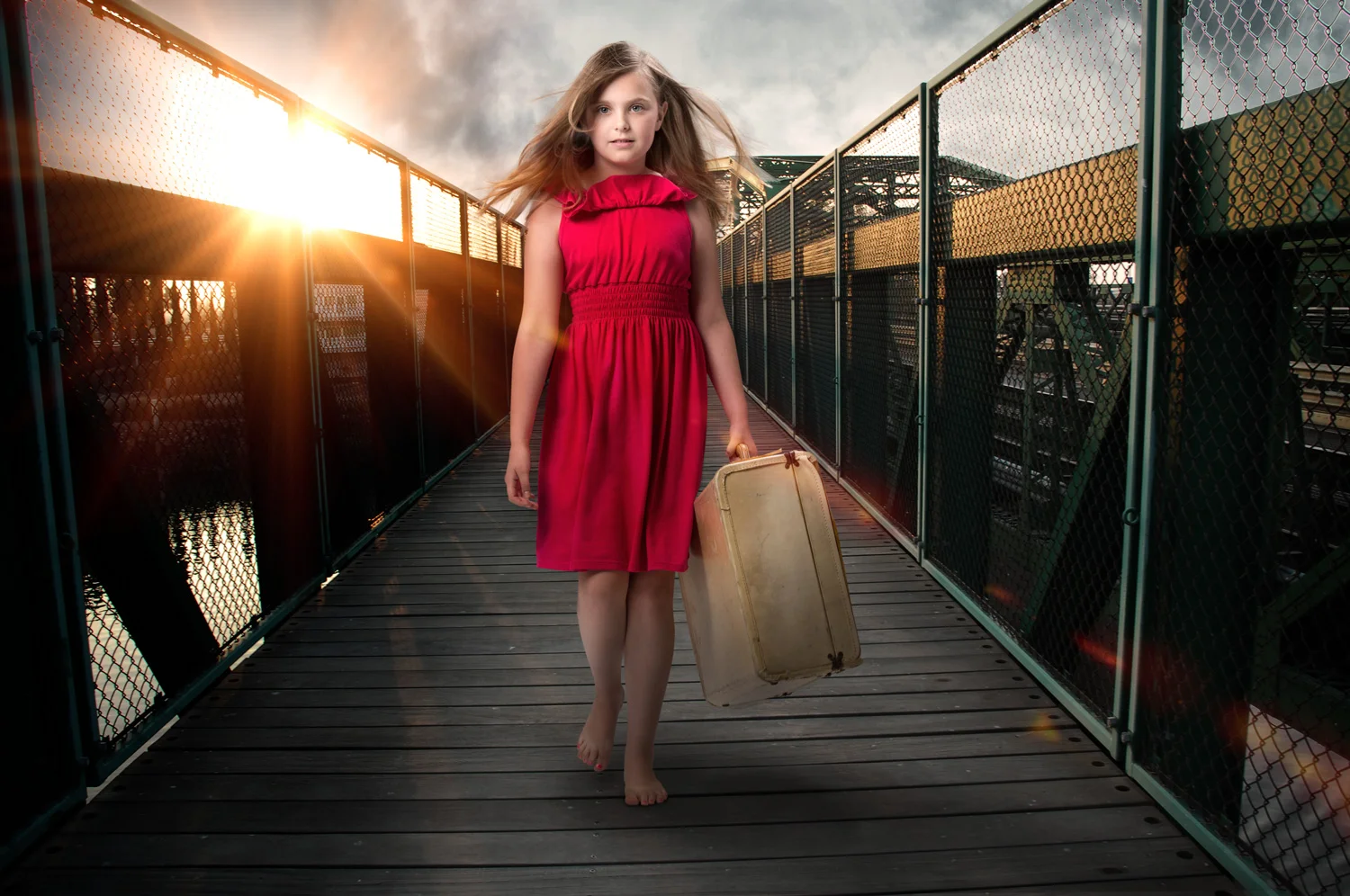CSP-Hayden-walk-sunset-suit-case.jpg