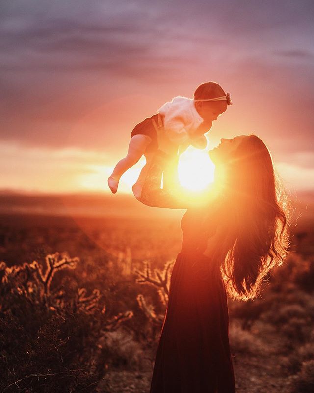 Patiently waited for this light and grabbed it when it came! What an amazing session with the Allen family!