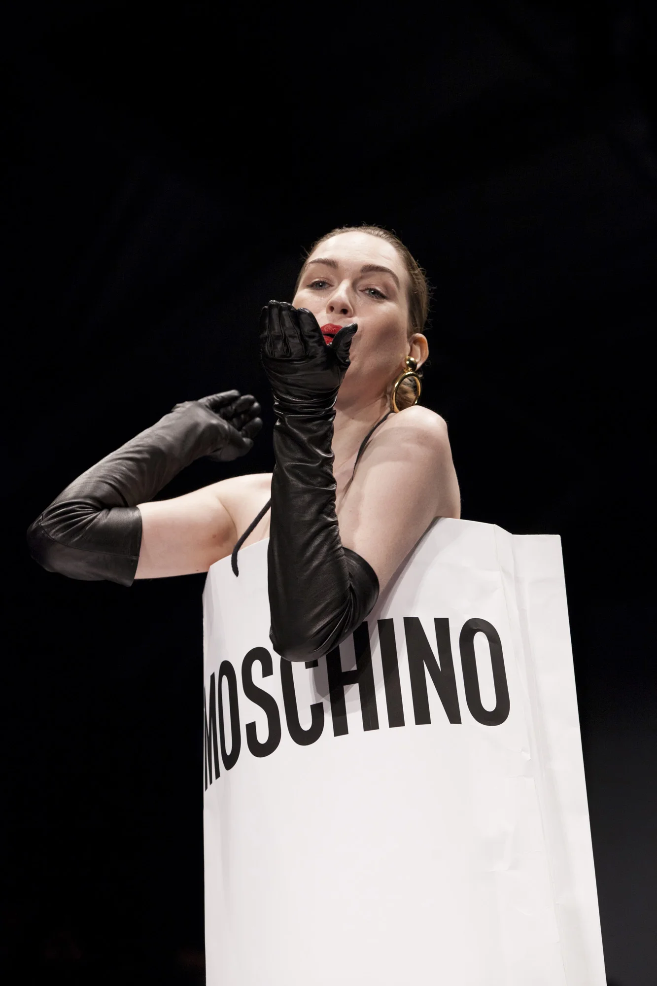 MOSCHINO