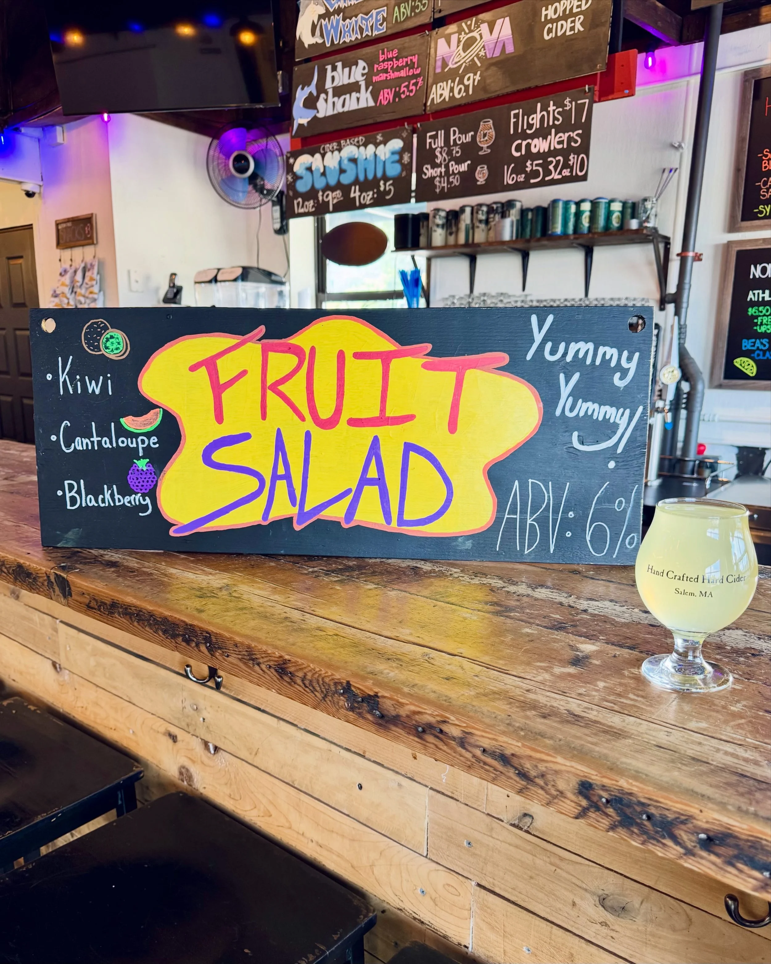 DRUM ROLL PLEASE&hellip;. Our staff cider challenge winner is Fruit Salad! Thank you to everyone that came out and voted! 

#ffttcider #ciderchallenge #hardcider #fruitsalad