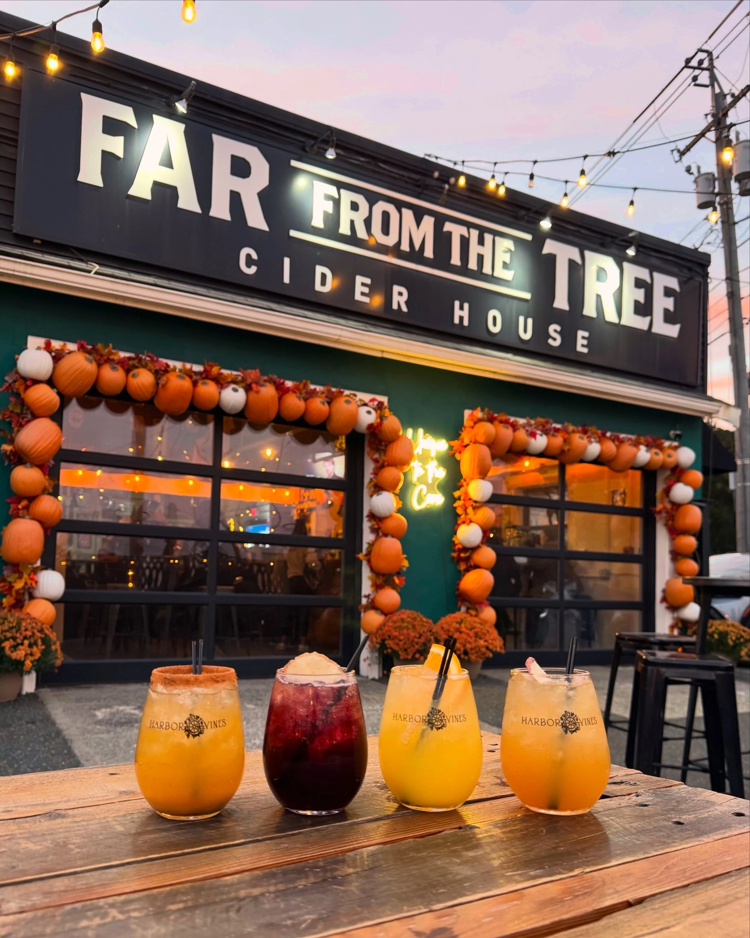 Whether you&rsquo;re feeling festive or keeping it classic, we&rsquo;ve got a little something for your glass:

🎃 Pumpkin Pie Sangria
🍁 Spiced Maple Pomegranate Sangria
🥂 Classic Mimosa
🍎 Apple Cider Mimosa

@emma_lous_bakery is popping up in the
