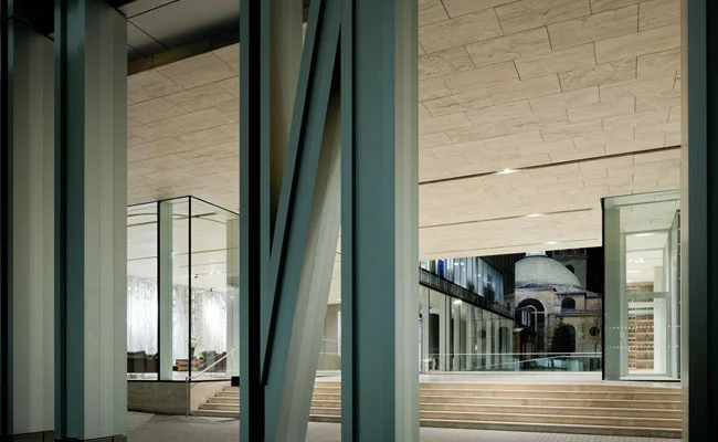 New-Court-Rothschild-Bank-2.jpg