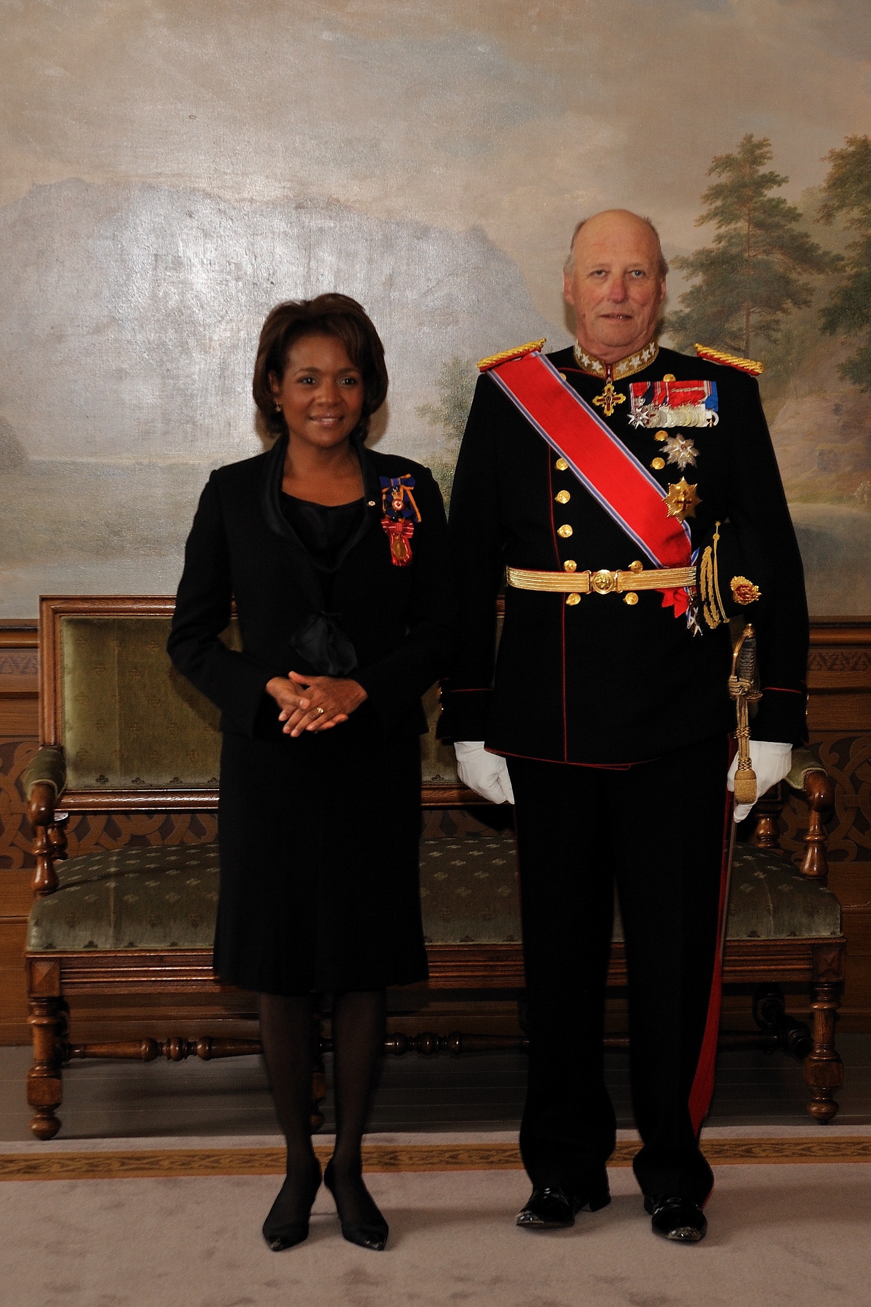 Norvège, Sa majesté le Roi,  Harald V, avril 2009.jpg