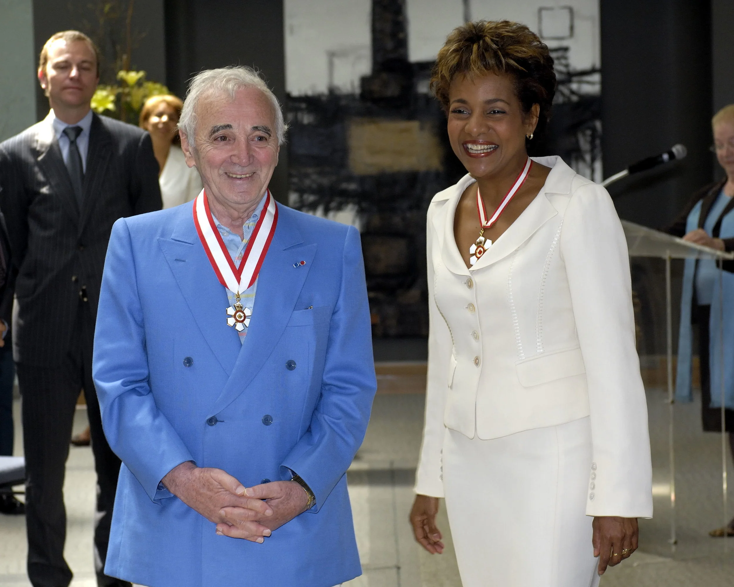 I was lucky to invest famous Armenian of the world Charles Aznavour into the Order of Canada in 2008. The legend was going to open the 17th Summit of La Francophonie in Erevan, on October 11, where we would have joined him in the song “La Bohème” as we faced Mount Ararat. Charles Aznavour we love you! Photo Credit: Rideau Hall.