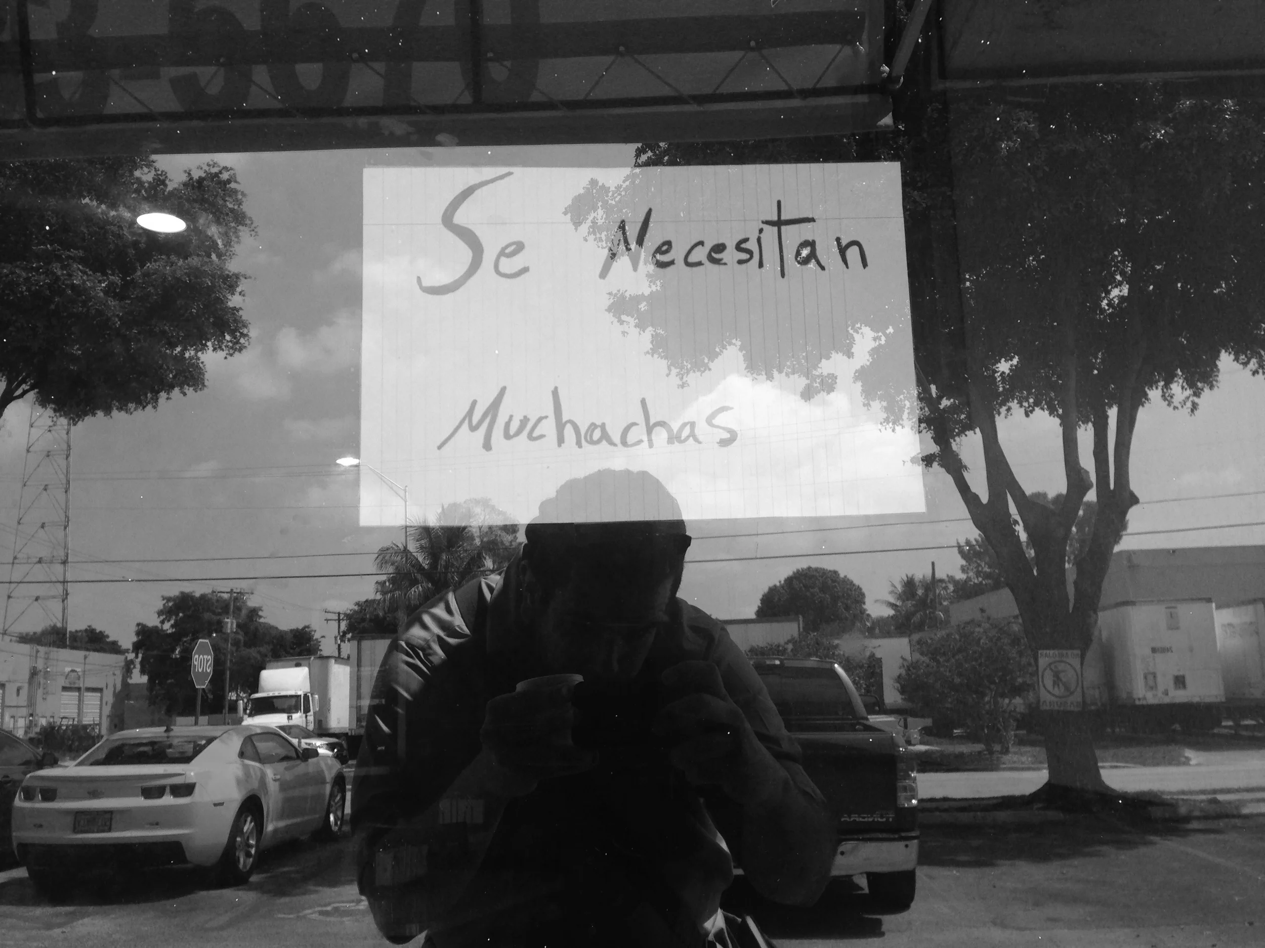 se necesitan muchachas 