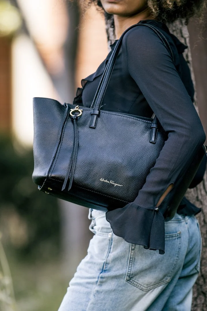 Black Shoulder Bag 2527 edit.jpg