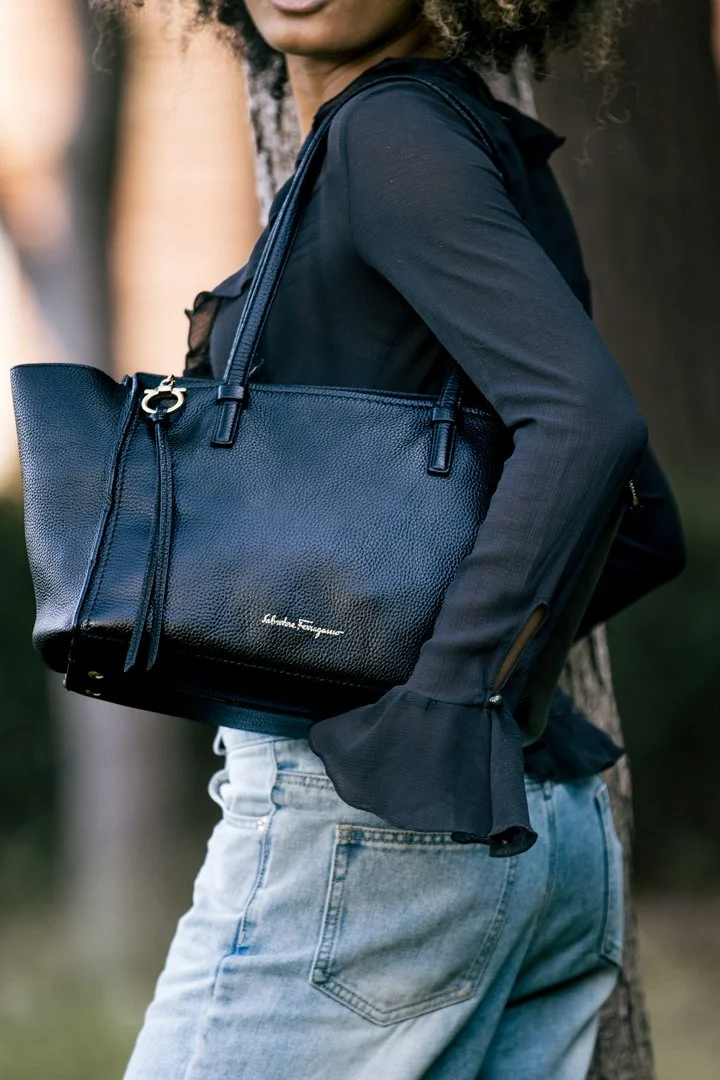 Black Shoulder Bag 2524 edit.jpg