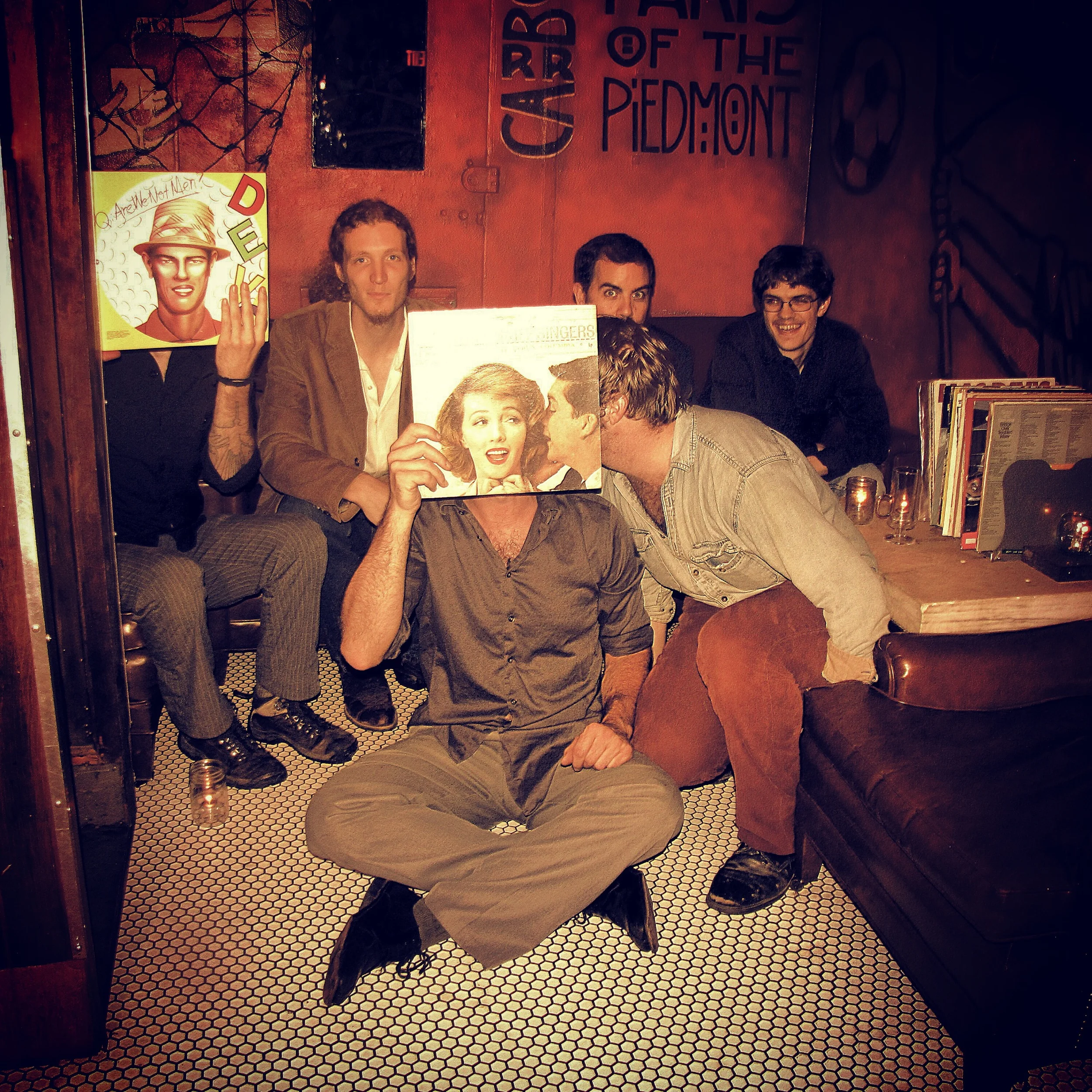 our friend alicia took some snaps of us. yar.