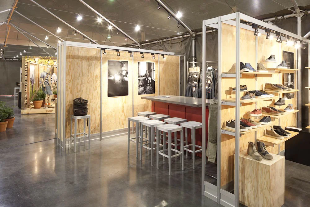 LEVIs_Aug2010-12.jpg