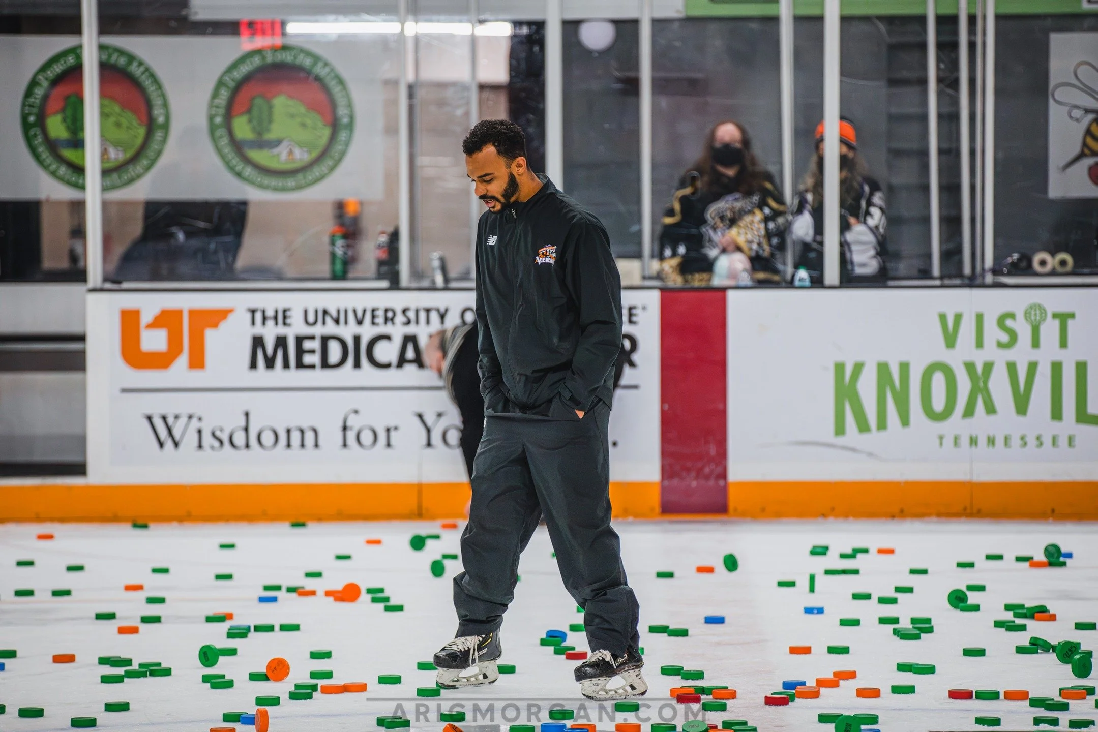 A few more flicks from Friday.

@canonusa @knoxvilleicebears @knoxvillephoto

#hockey #hockeyphotography #hockeyphotographer #knoxville #knoxvilleicebears #sports #sportsphotographer