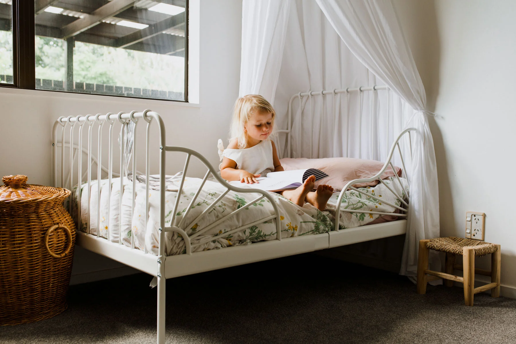 Tauranaga family photographer T&B-0440.jpg