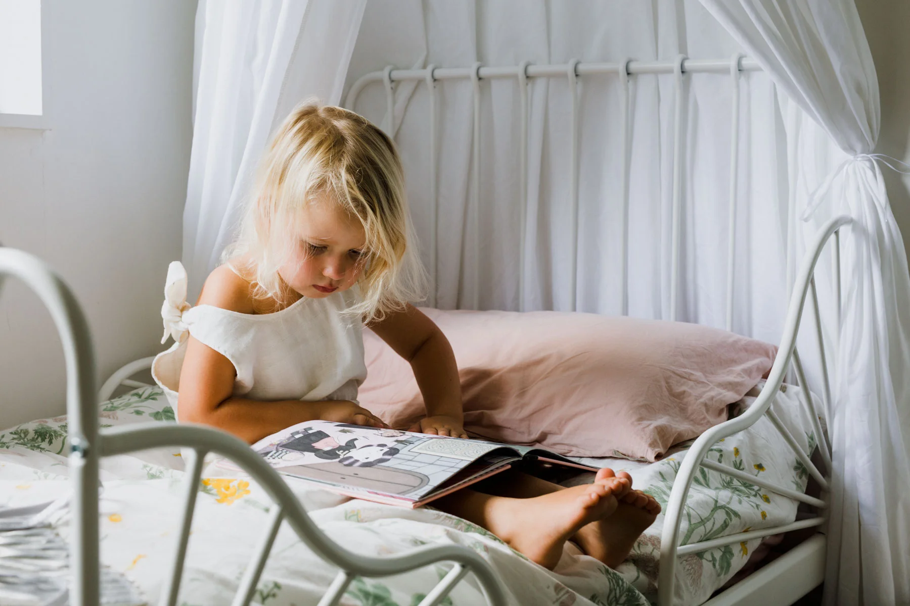 Tauranaga family photographer T&B-4715.jpg