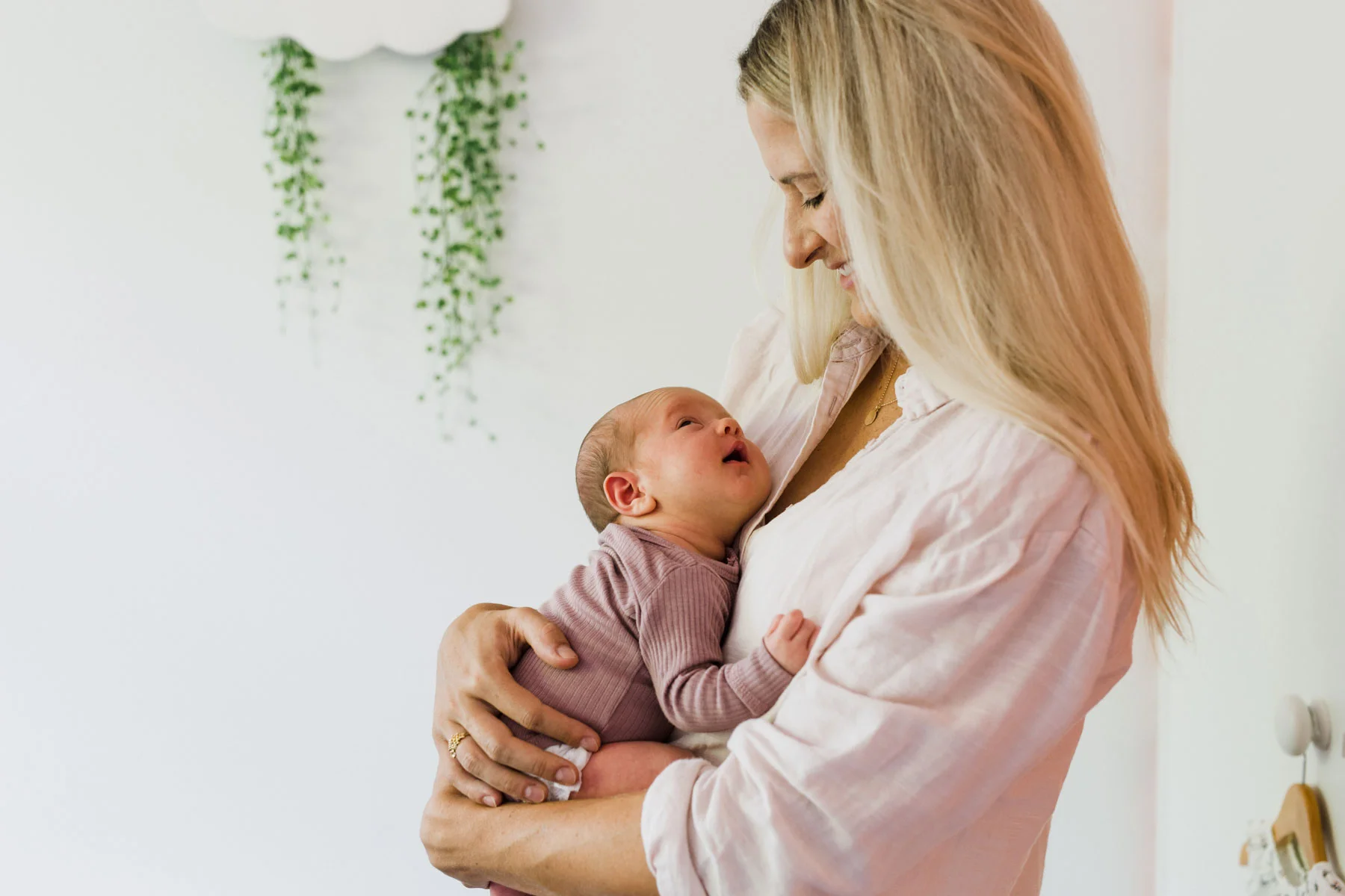 Tauranaga family photographer T&B-4941.jpg