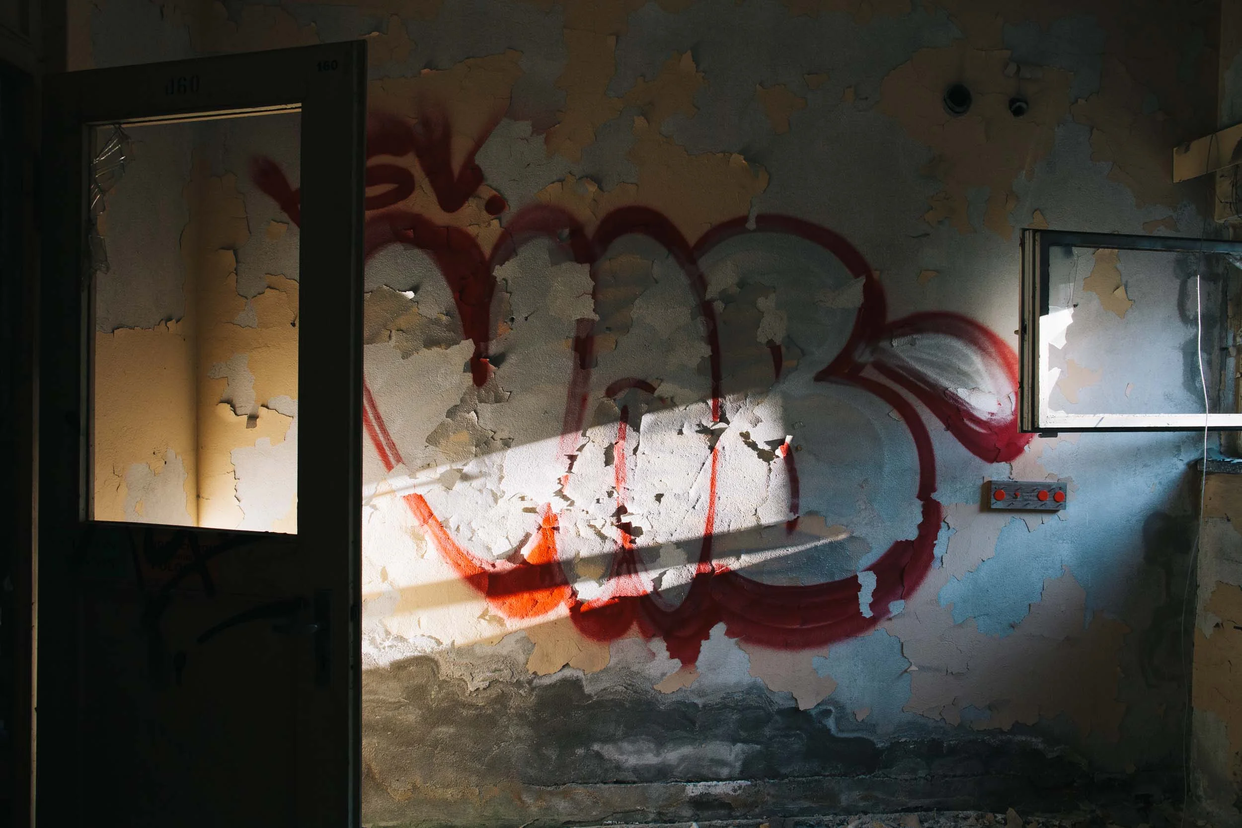 Will-Salkeld_Germany_Berlin_34_Abstract-Abandoned.jpg