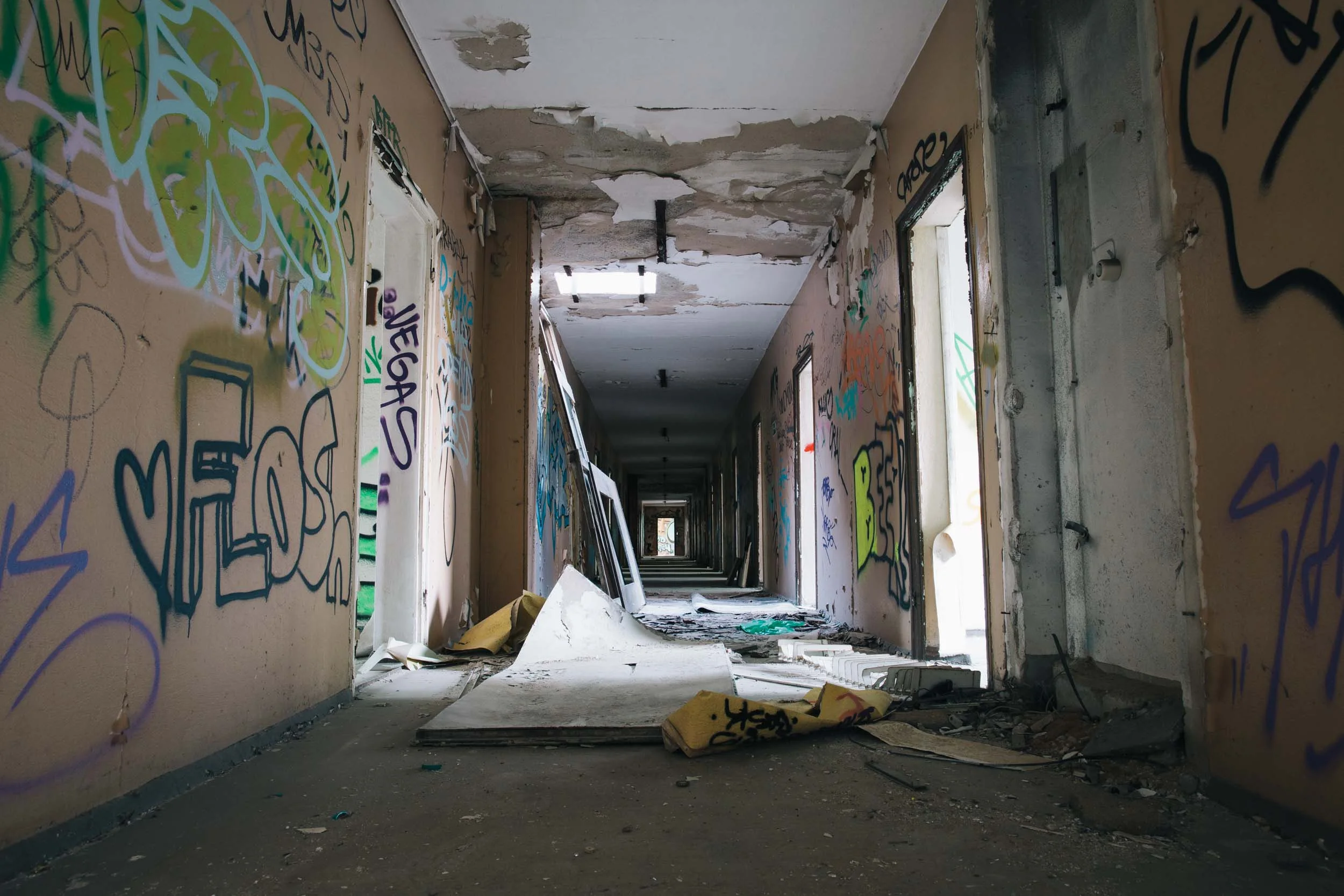 Will-Salkeld_Germany_Berlin_54_Abstract-Abandoned.jpg