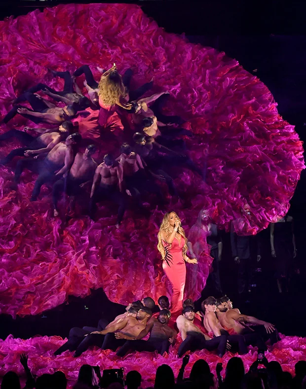 Mariah Carey AMA Performance