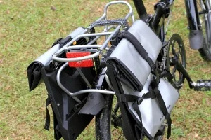 Bicycle with a back bike rack with panniers attached 