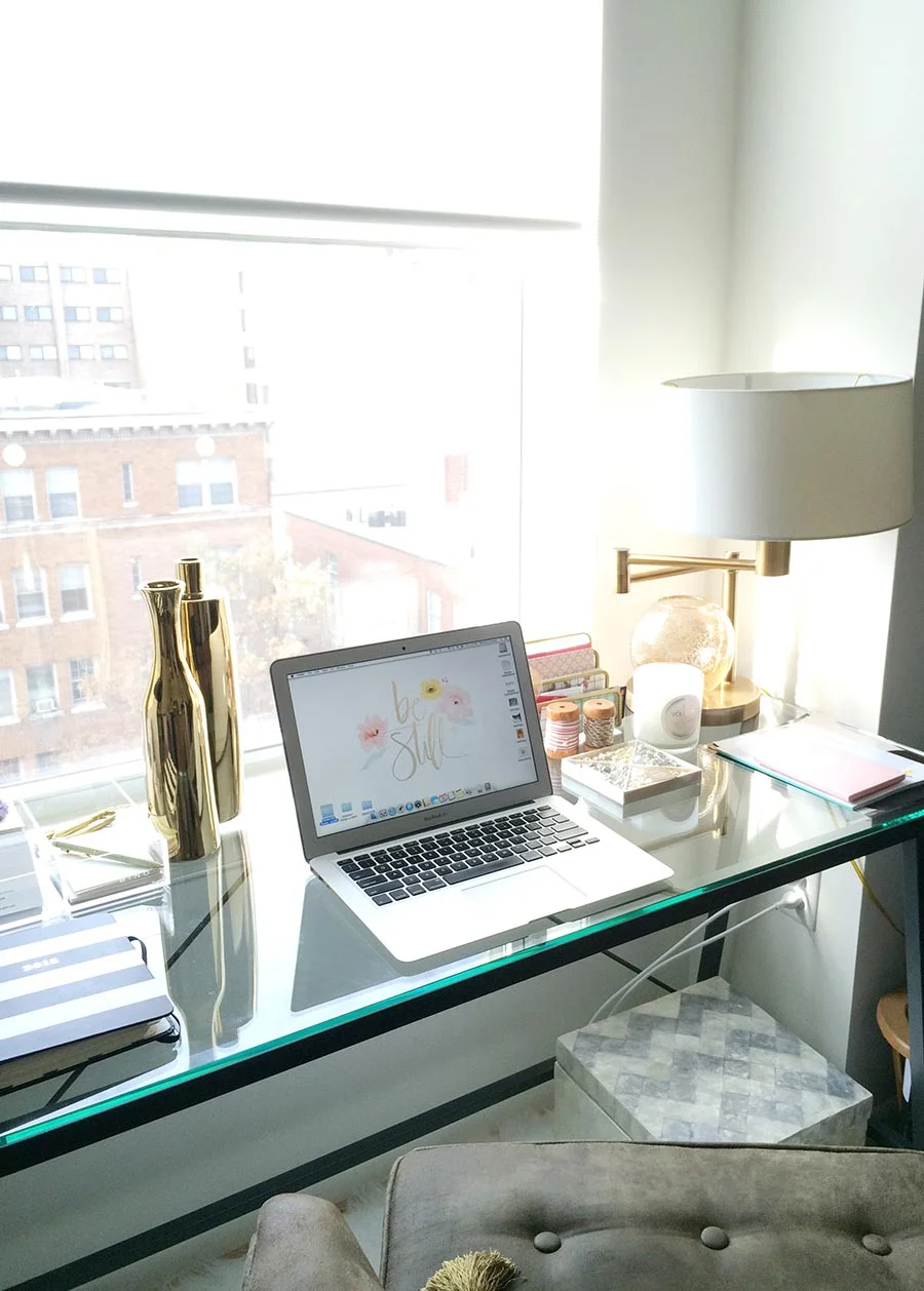 Easy Home Office Styling