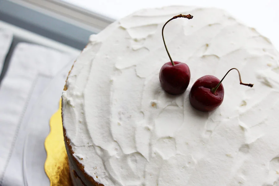 FAB HOSTESS - VALENTINES DAY CHAMPAGNE & DESSERT