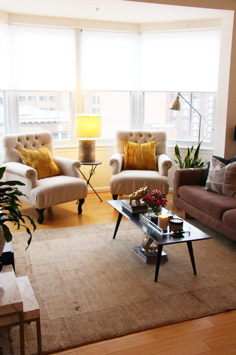 EASY STYLING - FLOWERS AT HOME