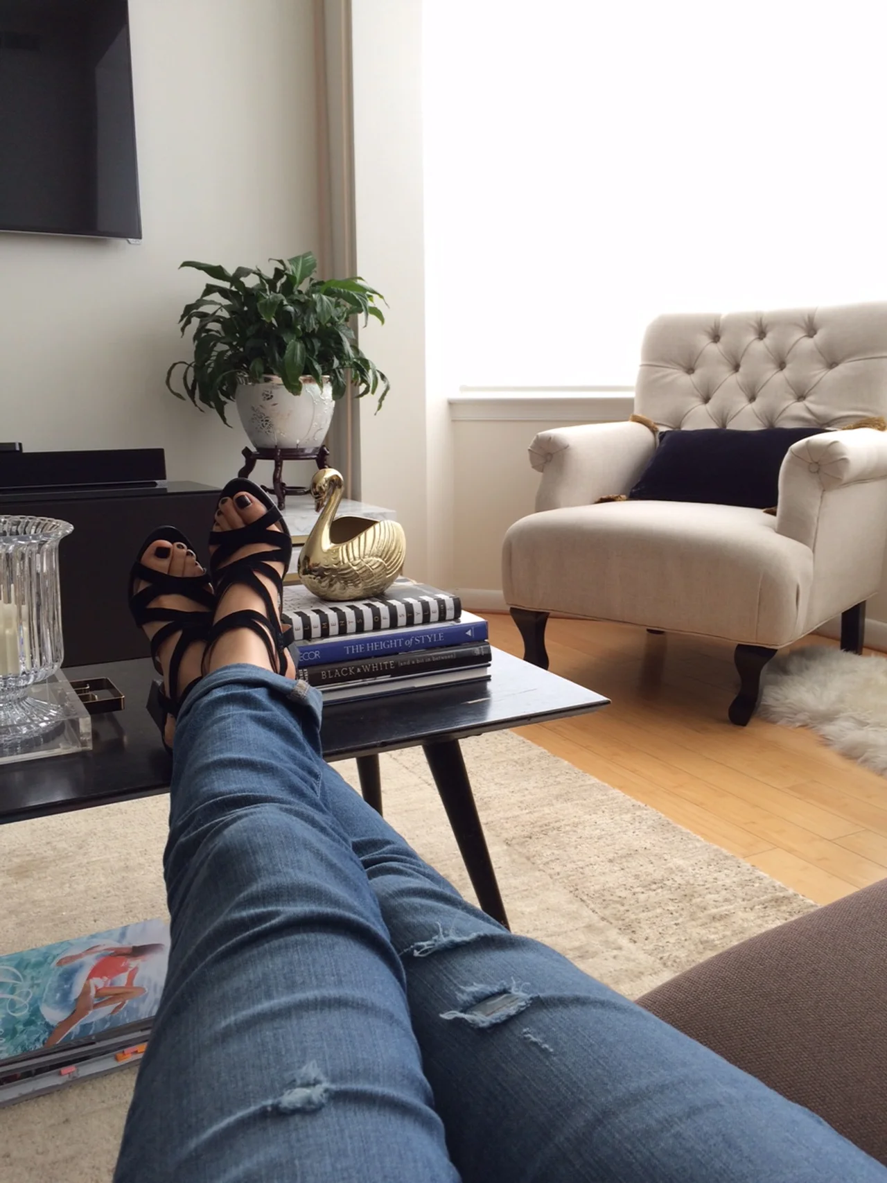 One Room Challenge - Chic Foyer Week V