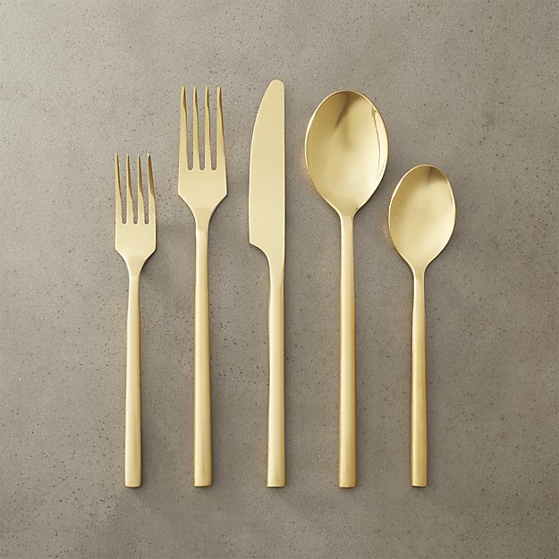 20-piece-rush-gold-flatware-set.jpg