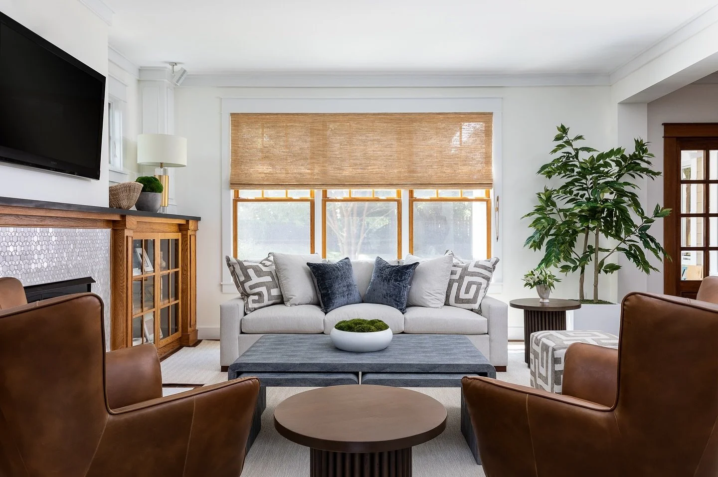 Just add coffee ✨ Swipe left to see the before of this serene space we designed for our lovely clients. Still a favorite of mine! 

▪️You deserve a home you truly love ▪️

#homerenovation #luxuryliving #luxuryhomes #luxurylifestyle #viennavirginia #b