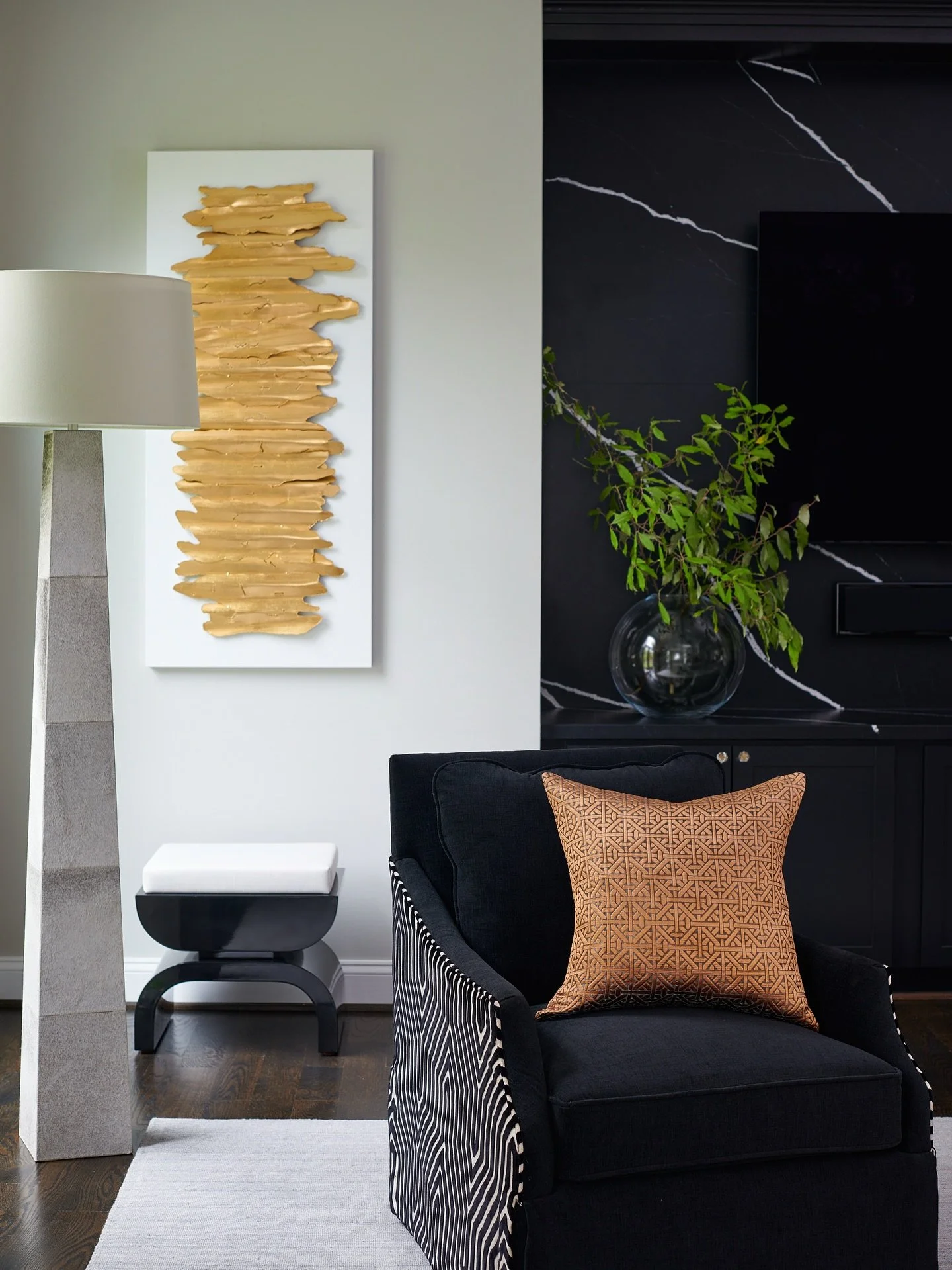 Black &amp; White ✨

The recipe for timeless elegance 🖤🖤🖤

Interiors @splendorstyling