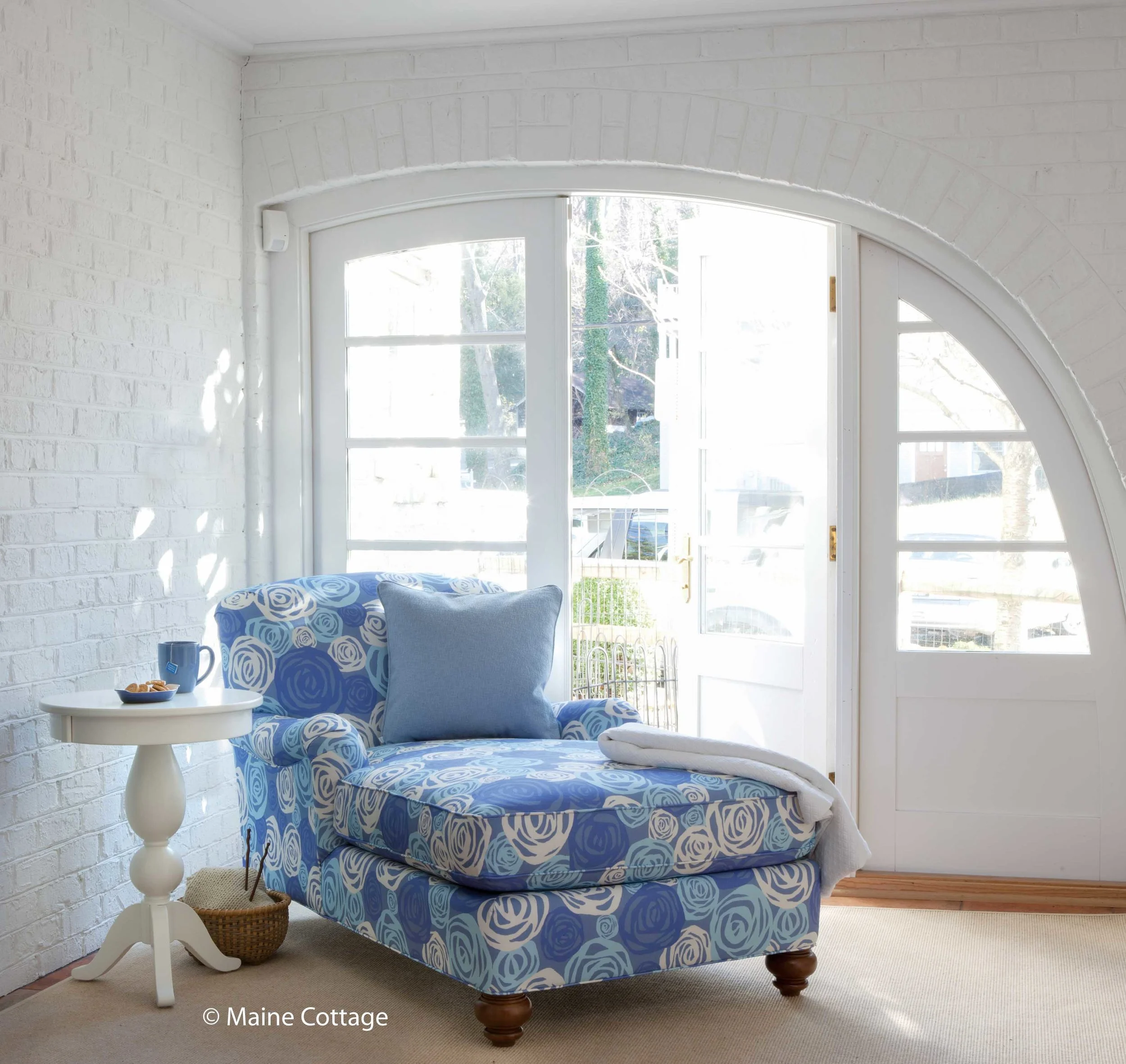 audrey-chaise.cprt.jpg