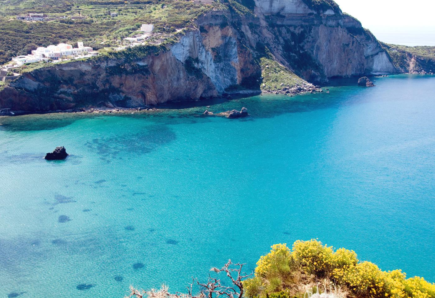 PONZA Ponza is an amazing island. The island has many small towns; the biggest one is Ponza Porto, it is the bay of the island. It is a unique island and one of the most beautiful places in entire Italy.