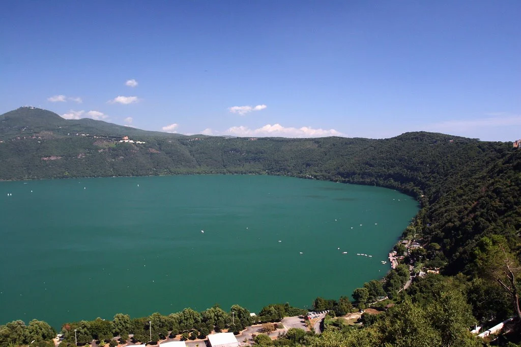 ALBANO LAKE A trip to the Albano Lake is also a great way to spend an afternoon. It takes about 15 minutes to drive there and they have a great and cozy beach and you can even rent pedal boats there. You will also be able to see the Pope's vacation home from the lake.