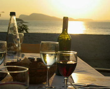 Chef at Villalba Through our cooperation with Wine&Dine we can offer you own private Chef who can cook for you and your family and friends during your stay at Villalba. See more under the menu Wine&Dine.