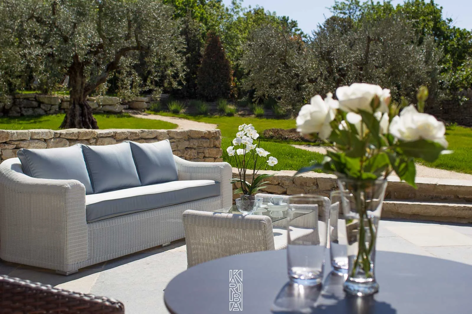 mas-de-gordes-2016-piscine-16.jpg