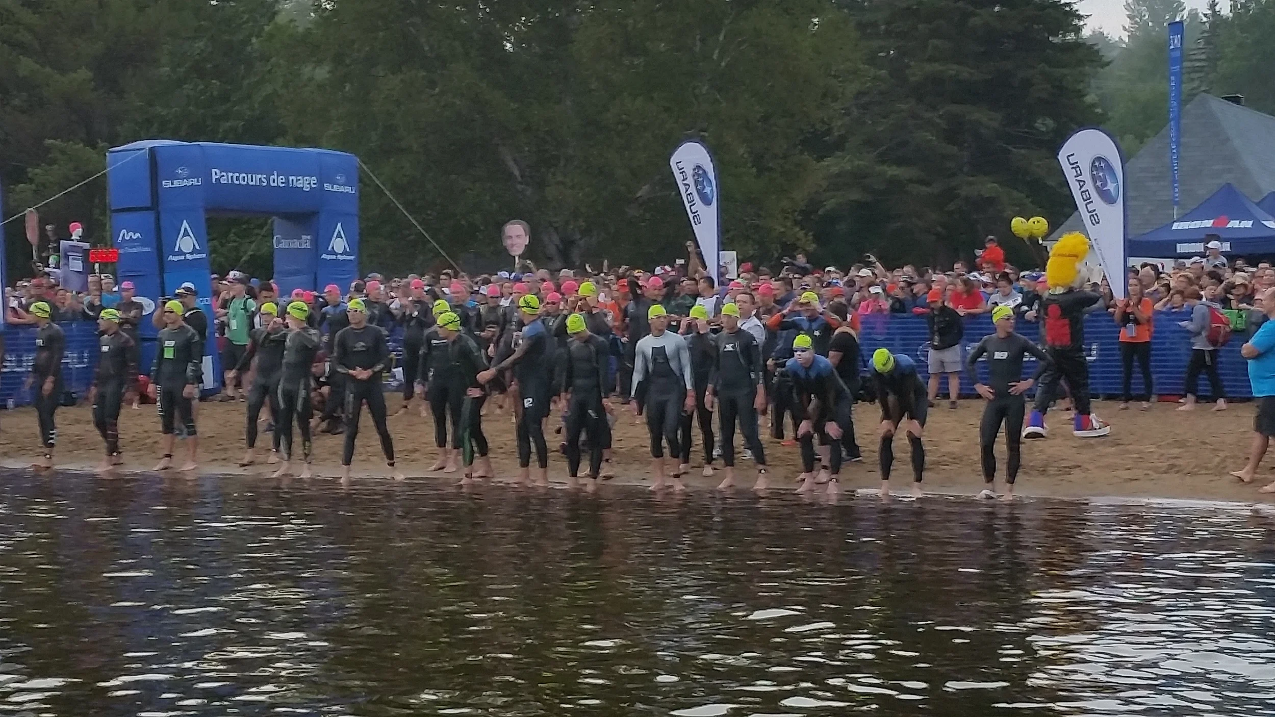 One minute to race start.