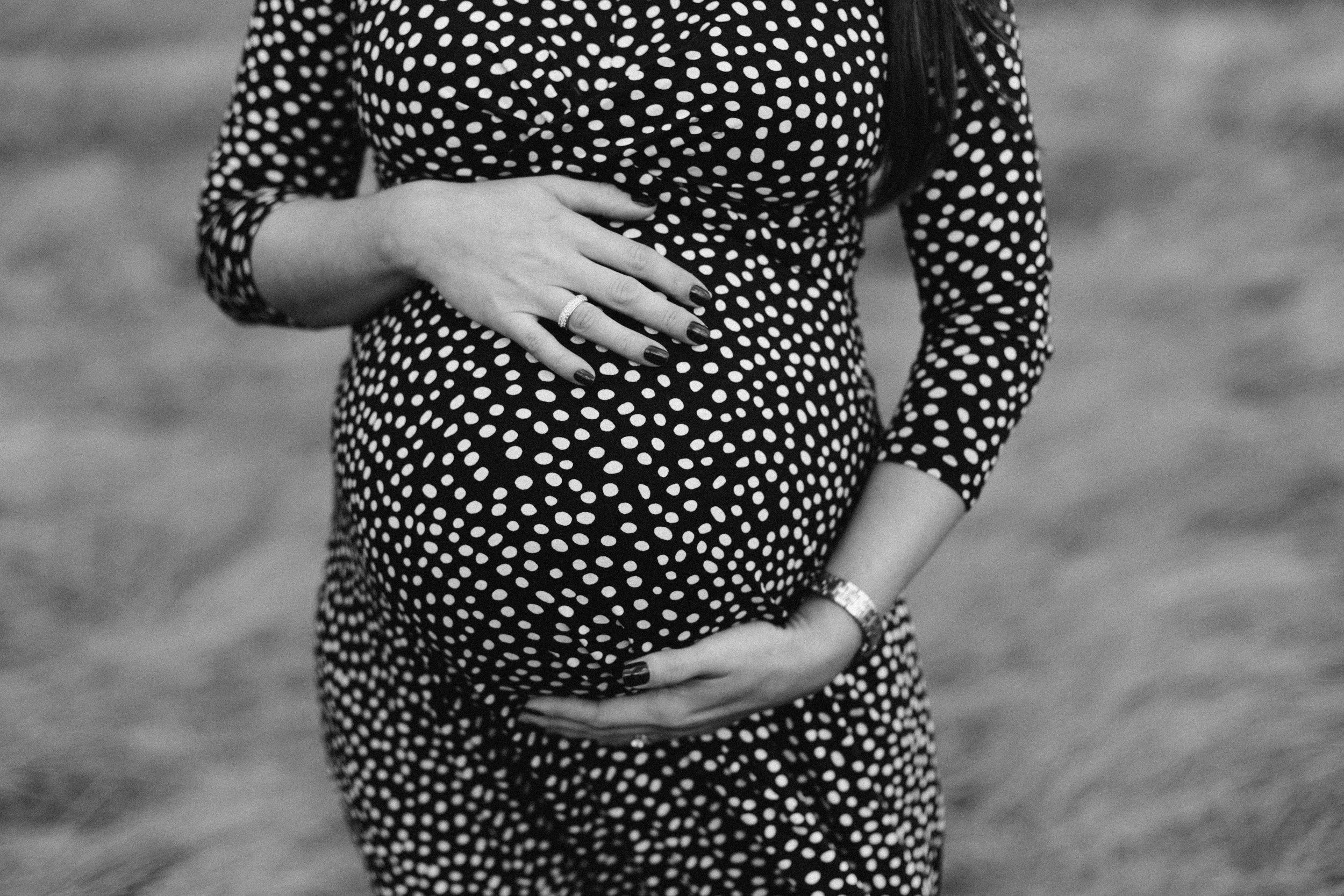 pregnancy_maternity_photographer_Richmond_littlekinphotography-4.jpg