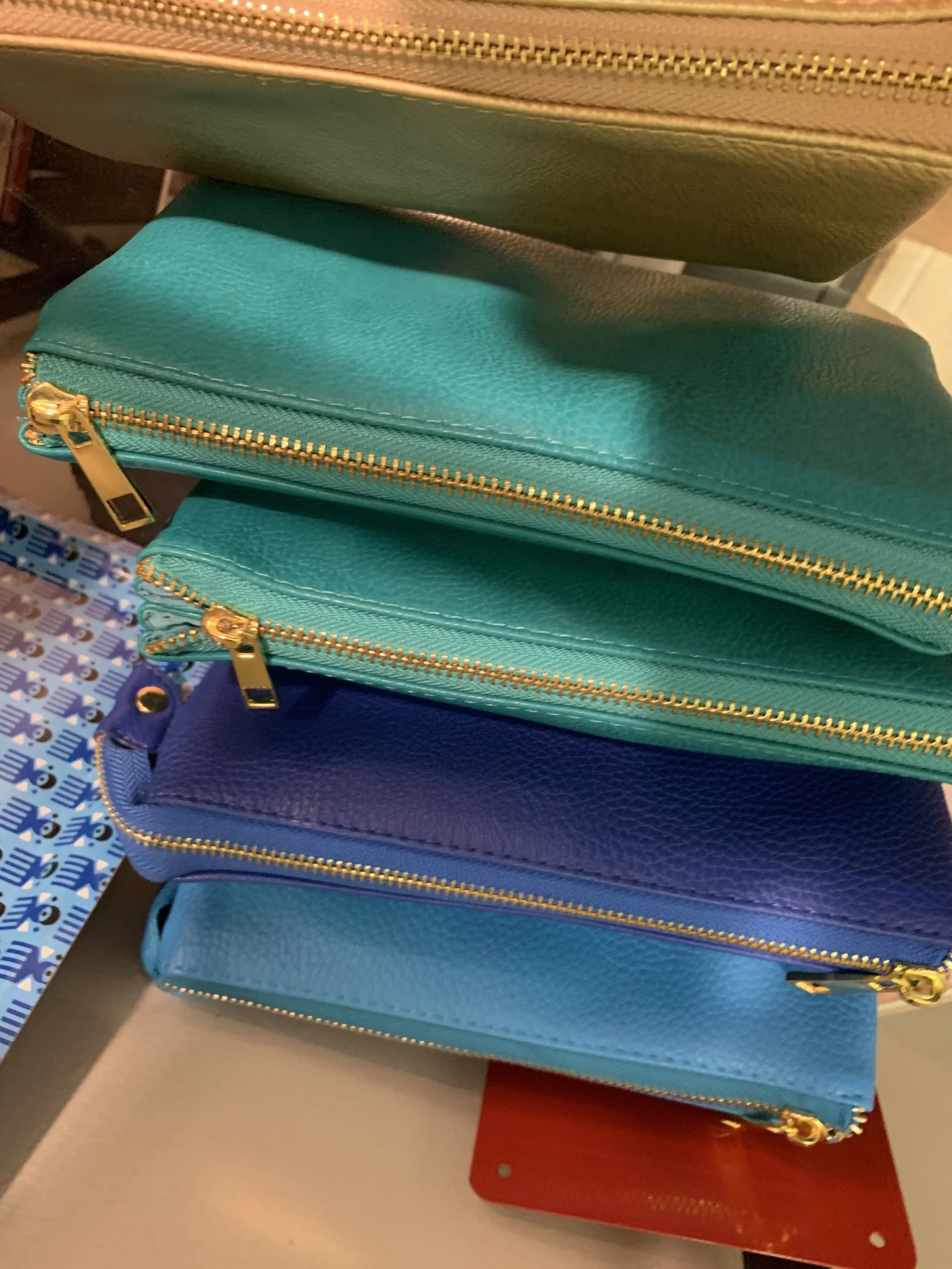 purses2.jpg