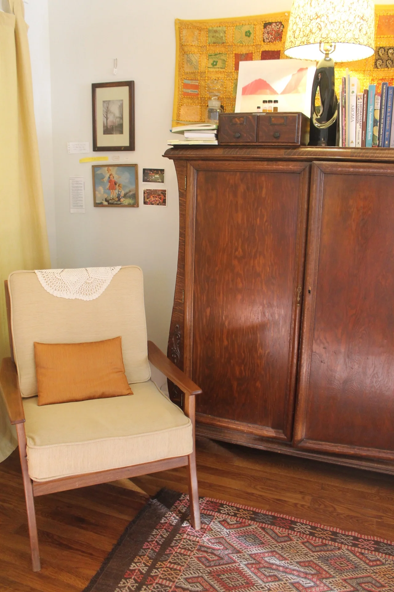 Jessica and Chris' home is an inspiring cross-section of two creative lives and a warm, inviting space for teaching.