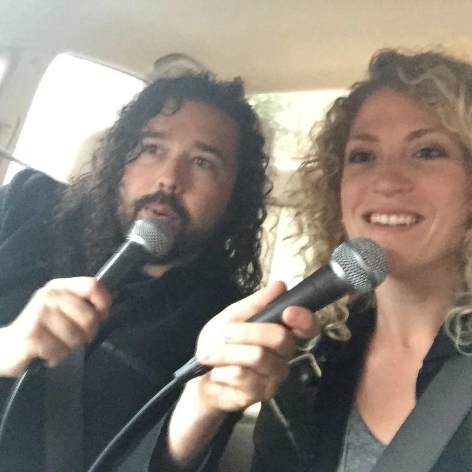 Episode 23.4 Sarah and Luke Drive through Brooklyn