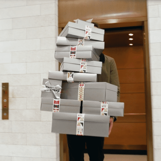 201811_CORP_HOLIDAY_SERVICE_15_FB_MASTER.mp4-high.gif